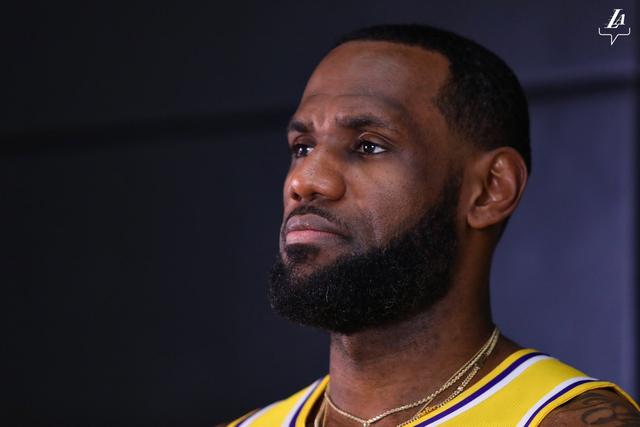 公牛大胜送奇才3连败 雷霆力克灰熊回西部第一